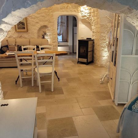 Valle D'Itria Trulli E Alcova Mikael Cisternino Luaran gambar