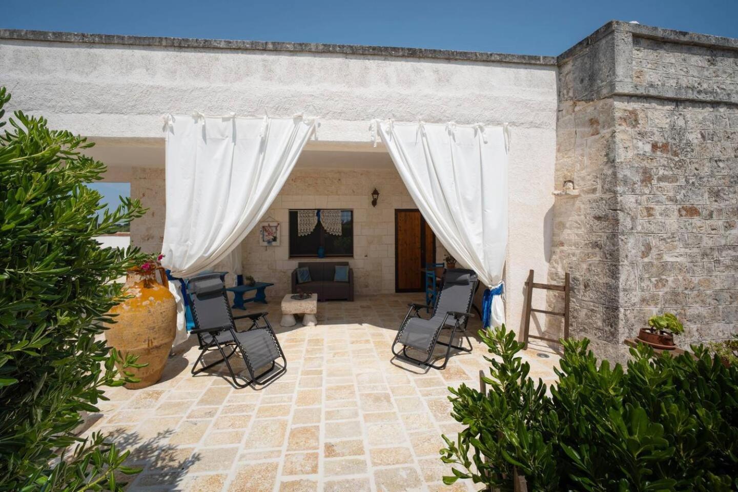 Valle D'Itria Trulli E Alcova Mikael Cisternino Luaran gambar