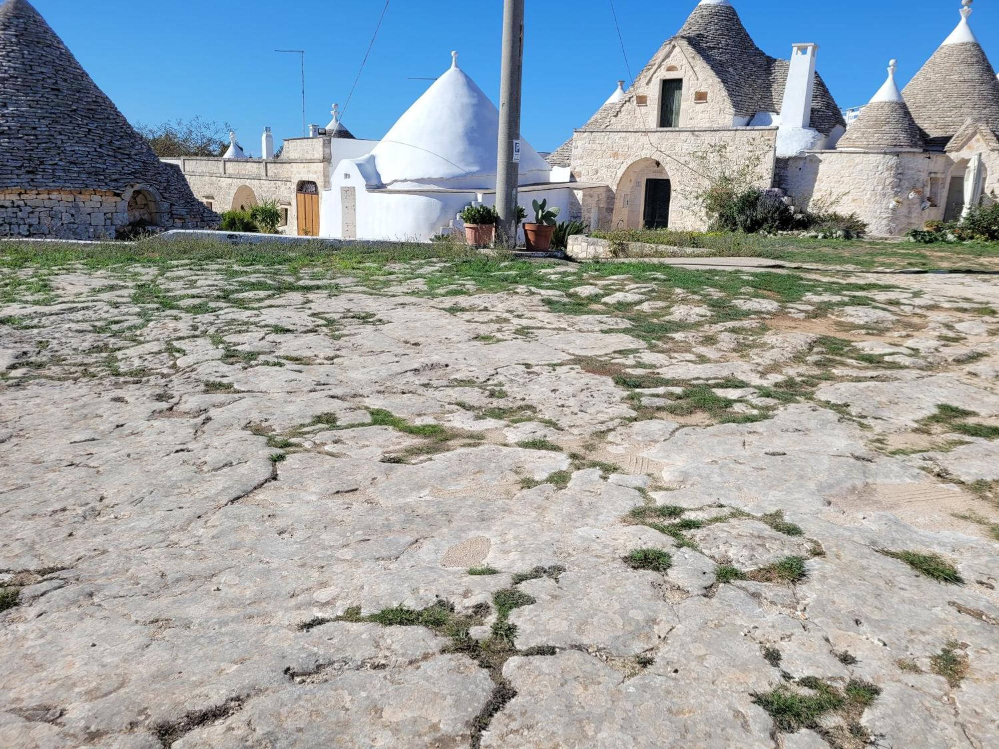 Valle D'Itria Trulli E Alcova Mikael Cisternino Luaran gambar