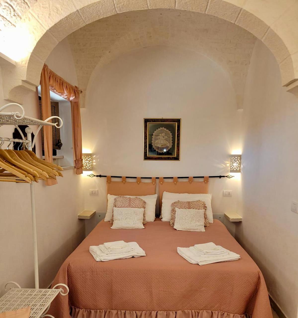 Valle D'Itria Trulli E Alcova Mikael Cisternino Luaran gambar