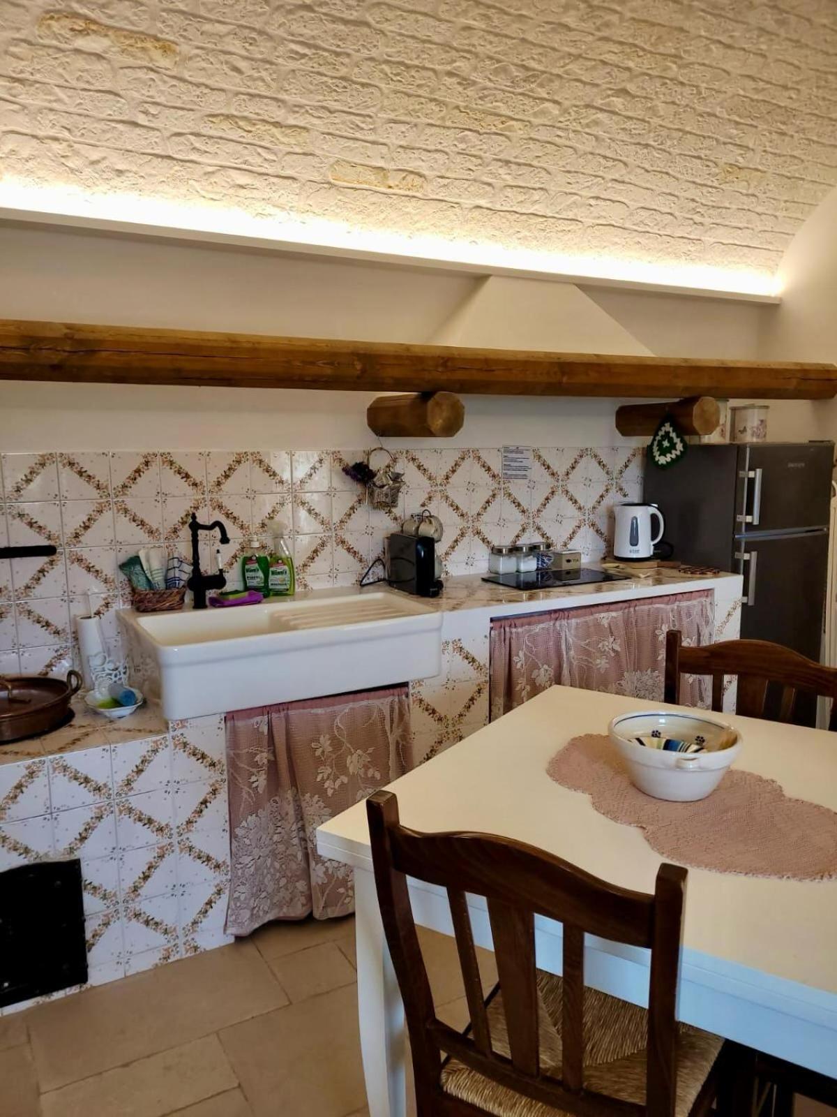 Valle D'Itria Trulli E Alcova Mikael Cisternino Luaran gambar