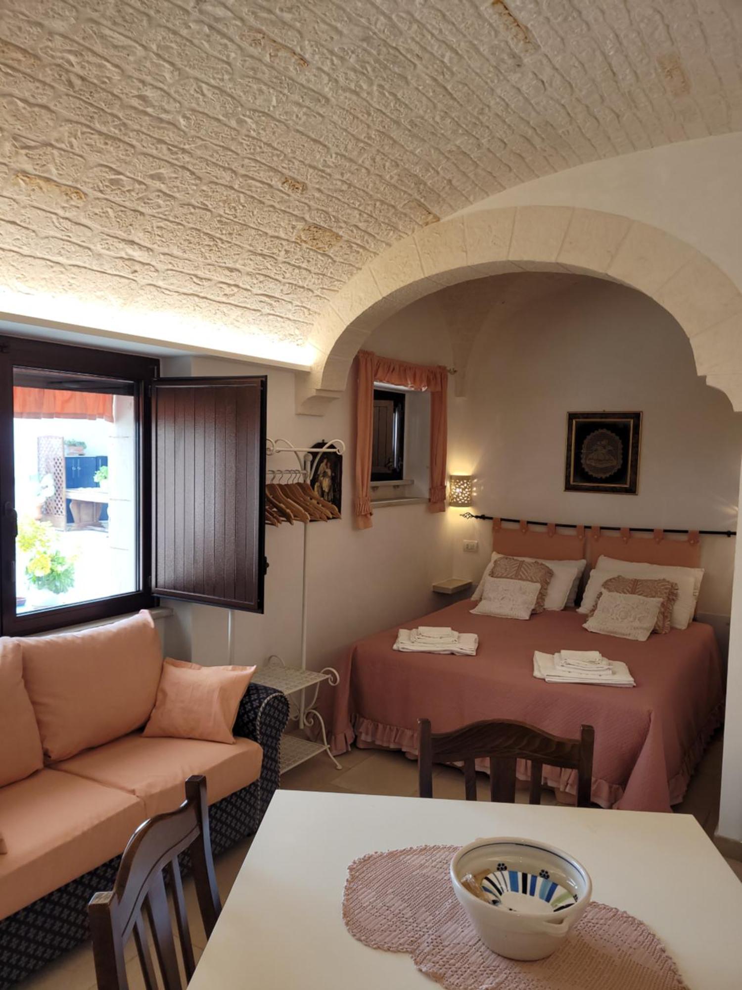 Valle D'Itria Trulli E Alcova Mikael Cisternino Luaran gambar
